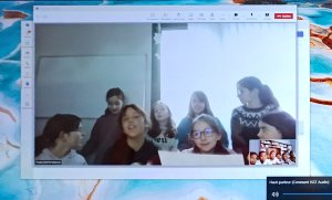 Echange par visio entre des élèves malgaches et français