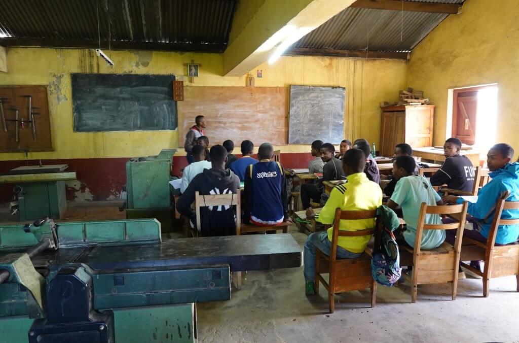 Formation Professionnelle ouvrage bois à Tananarive